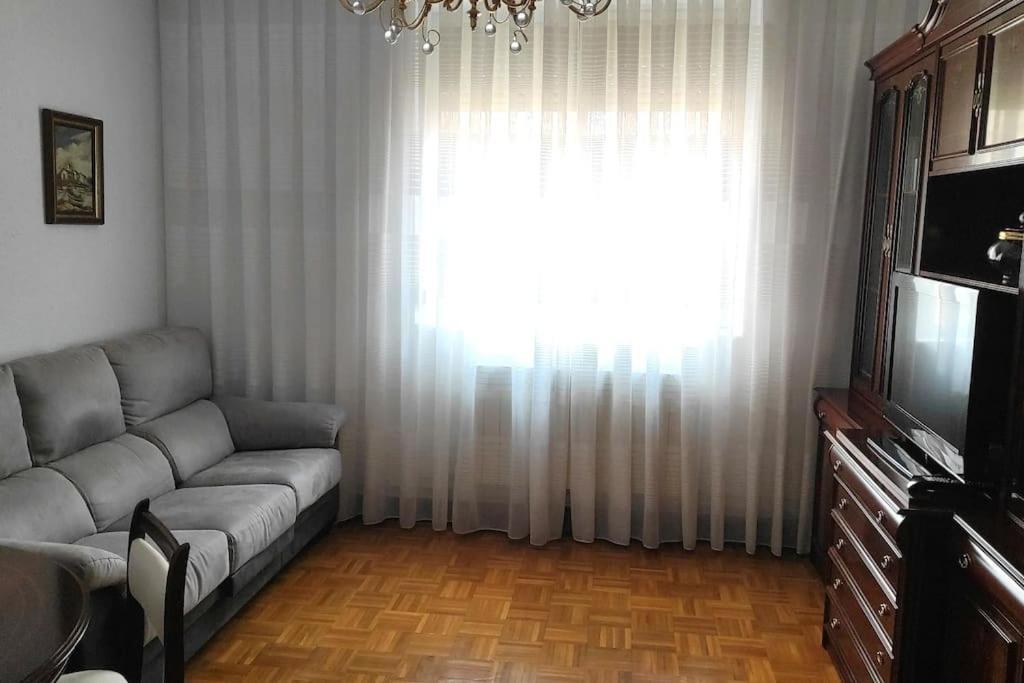 Ohana Apartment ปาเลนเซีย ภายนอก รูปภาพ