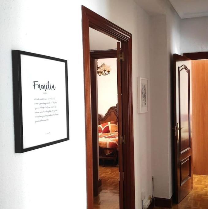 Ohana Apartment ปาเลนเซีย ภายนอก รูปภาพ